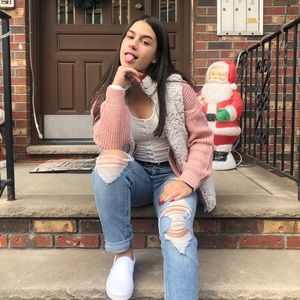 Meet your Posher, Kayla